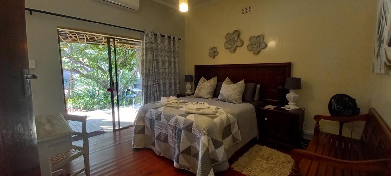 Mitat Guesthouse Beaufort West Exterior photo
